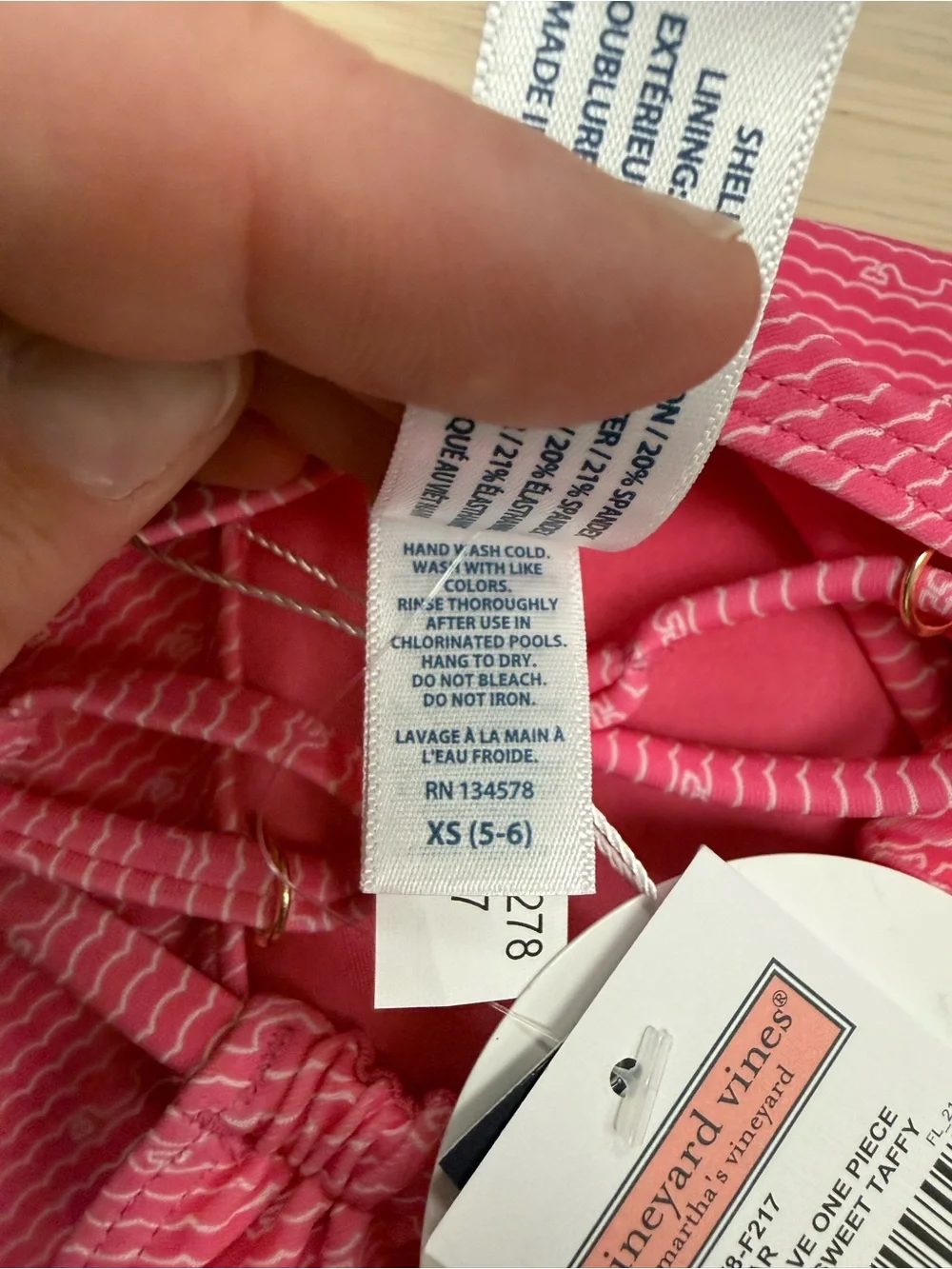 New Vineyard Vines 5/6 one piece swimsuit